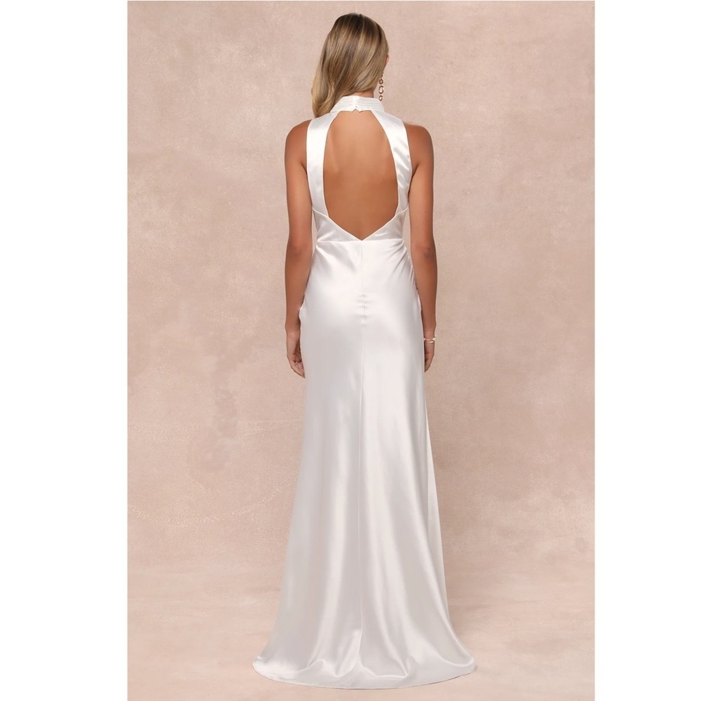 Lulus White Satin High Neck Cutout Cowl Open Back Maxi Gown Size Small - Picture 2 of 9